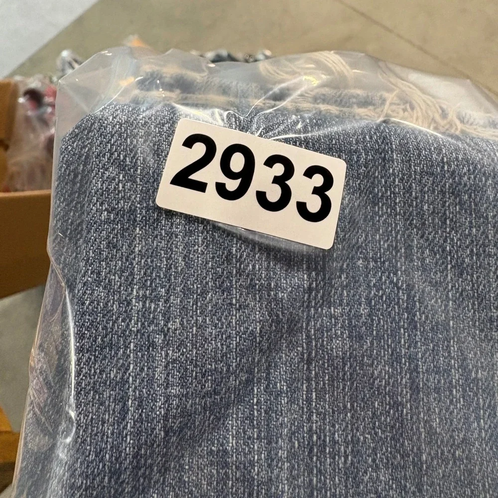 Levis 559 Relaxed Straight Jeans Mens 38x32 Medium Wash Distressed Blue Denim